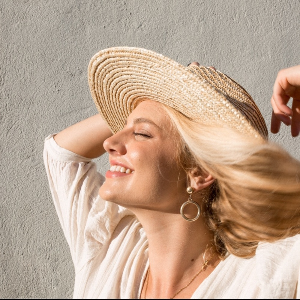 Meet your Posher, Juliet marie